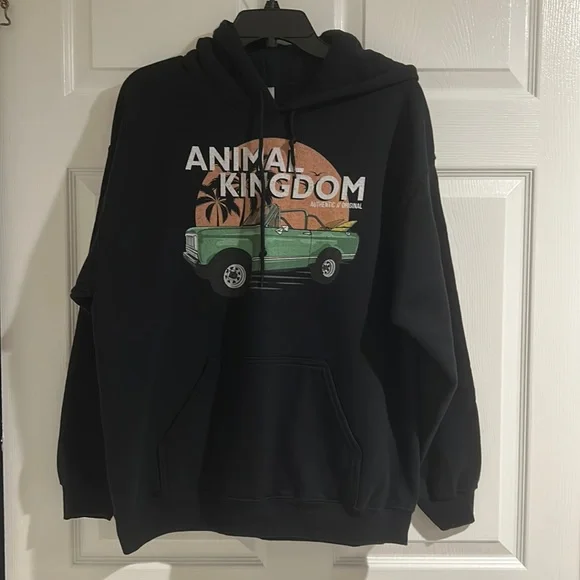 Gilden men’s hooded sweatshirt with animal Kingdom logo size large - Picture 1 of 3